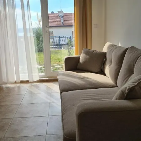 Quiet Bay 4*