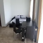 بيت ضيافة Quiet Bay سوزوبول