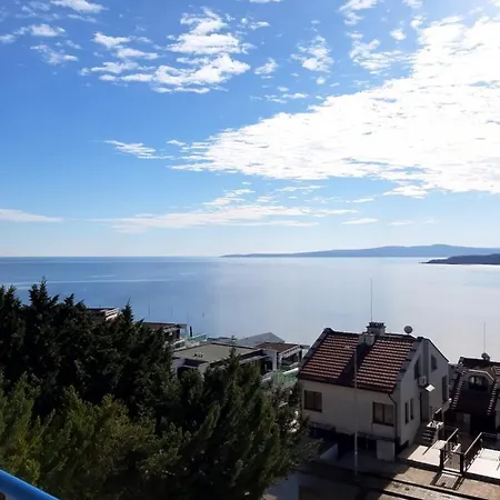 Guest house Quiet Bay 4*