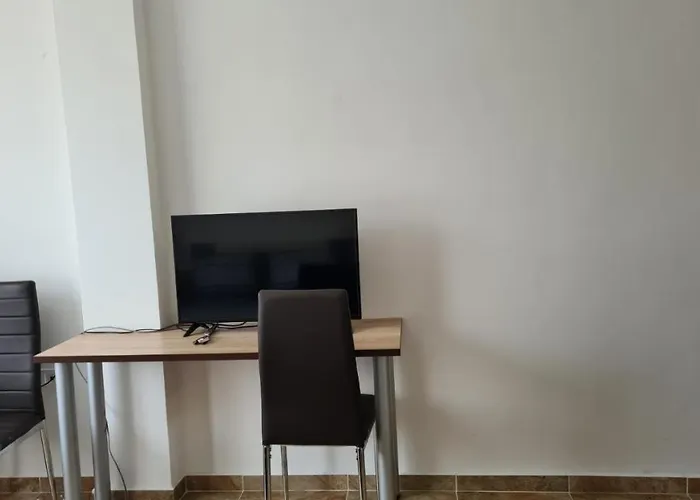 Къща за гости Quiet Bay