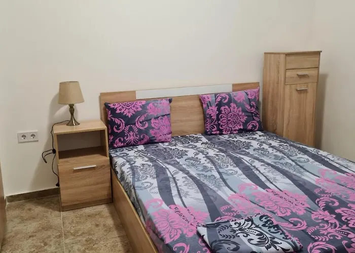 Quiet Bay Къща за гости