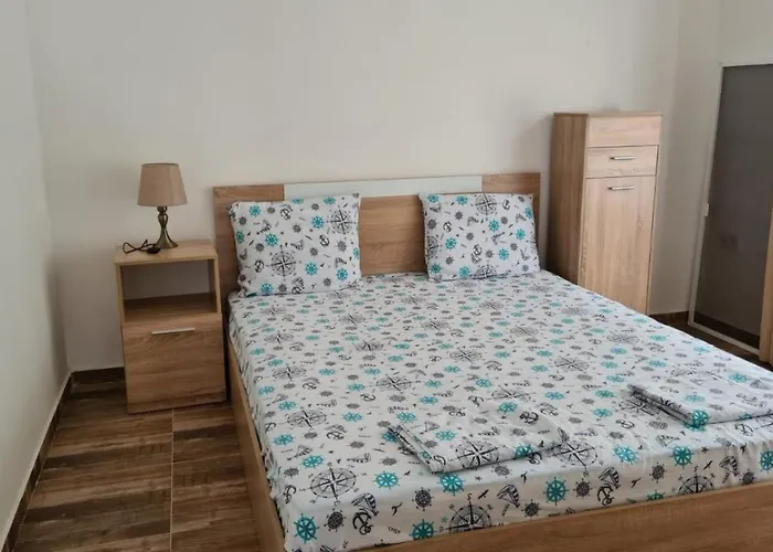 Къща за гости Quiet Bay