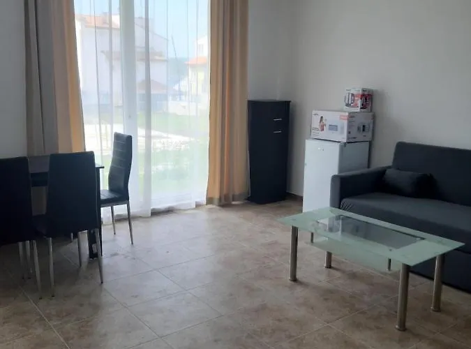 Quiet Bay 4* Созопол