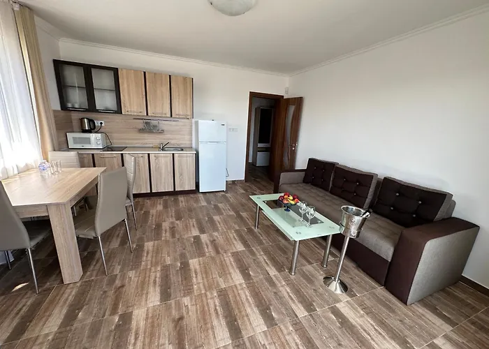 Къща за гости Quiet Bay 4*