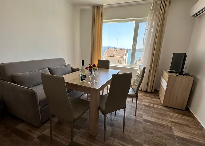 Къща за гости Quiet Bay Созопол